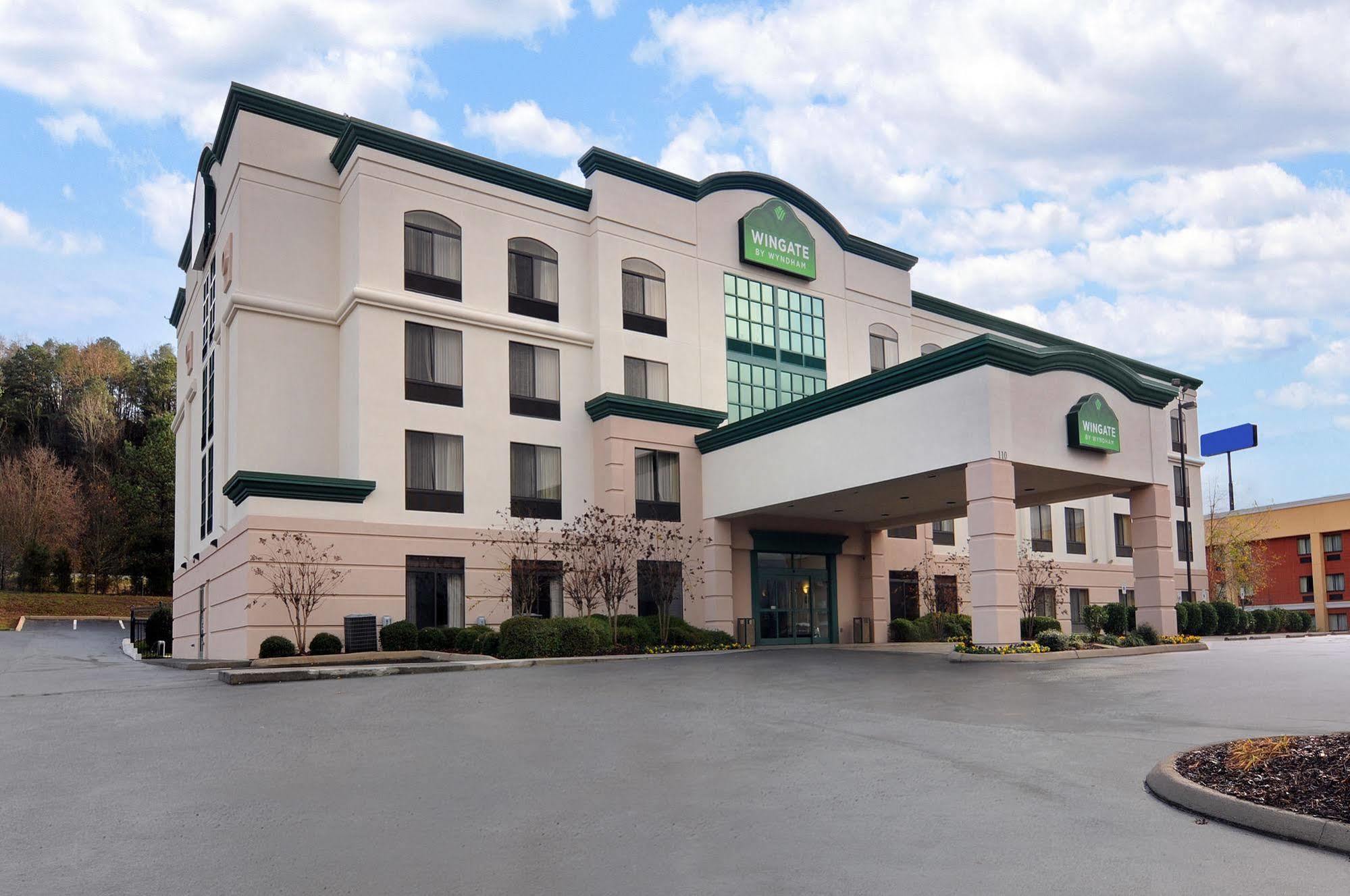 Holiday Inn Cleveland Exterior foto